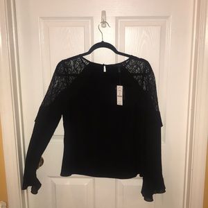 White House Black Market - Sheer/Lace 🖤